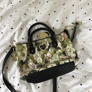 Betsey Johnson purse